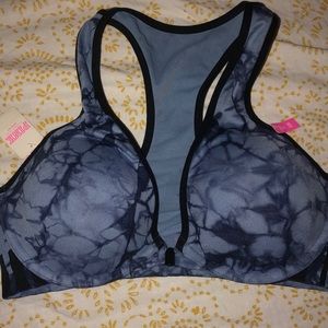 (SOLD) VS PUSH-UP BRA
